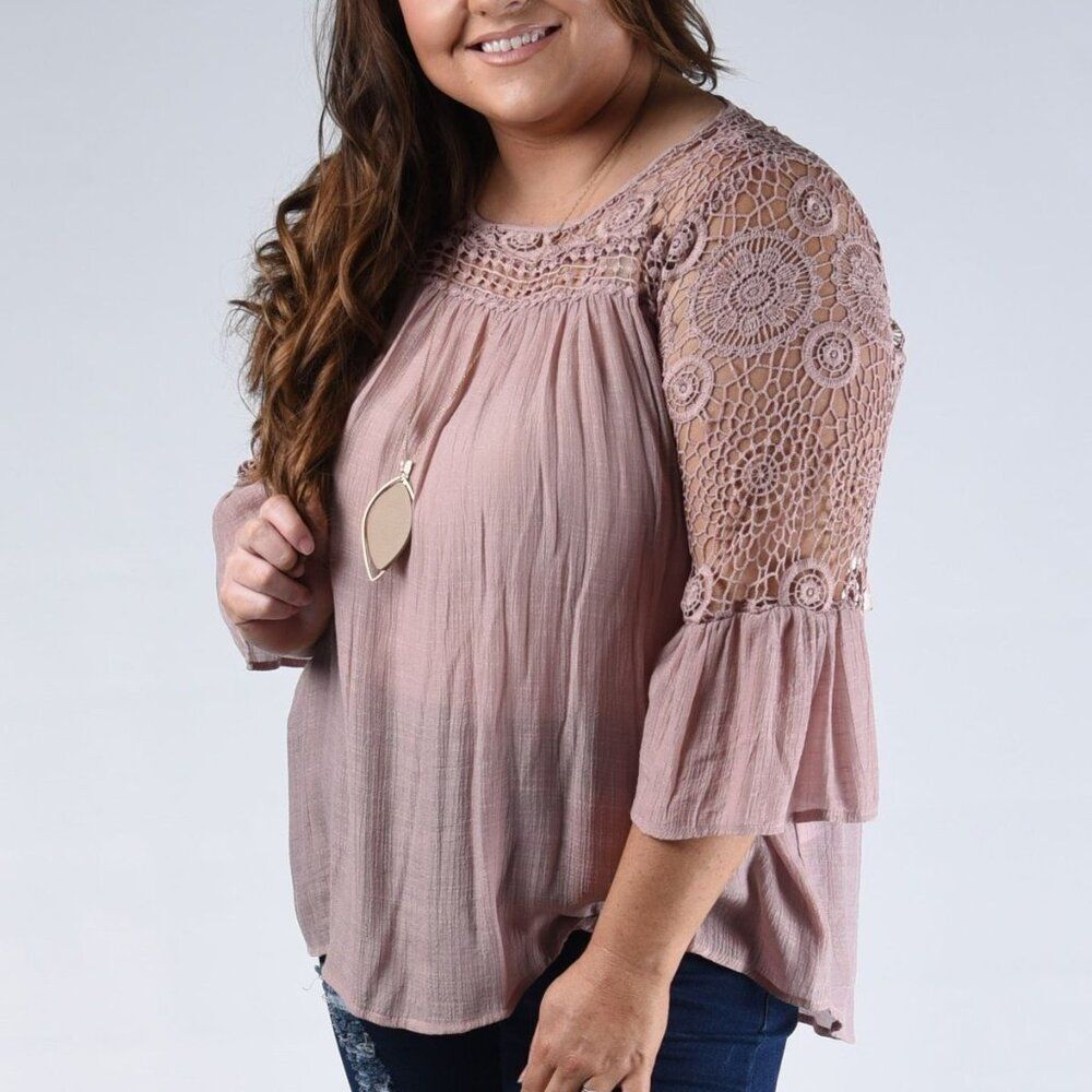 Indigo Rose Love So True Lace Top Blouse 3/4 Bell Sleeve Blush Pink Size 2X NWT